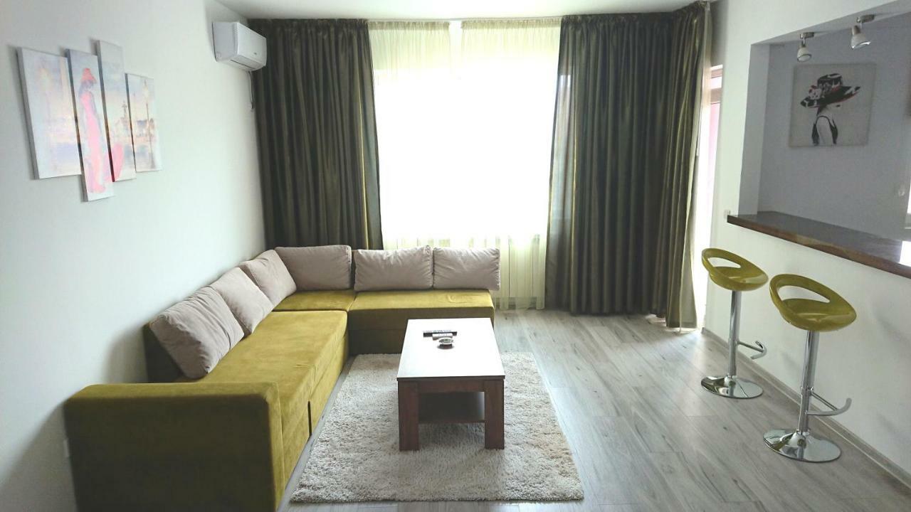 Magnifique Apartment Năvodari Екстериор снимка